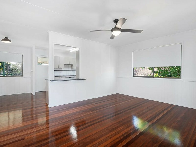 Photo - 12 Callard Street, Acacia Ridge QLD 4110 - Image 3