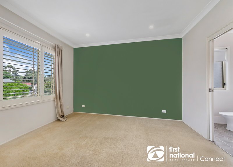 Photo - 12 Camellia Place, Lalor Park NSW 2147 - Image 5