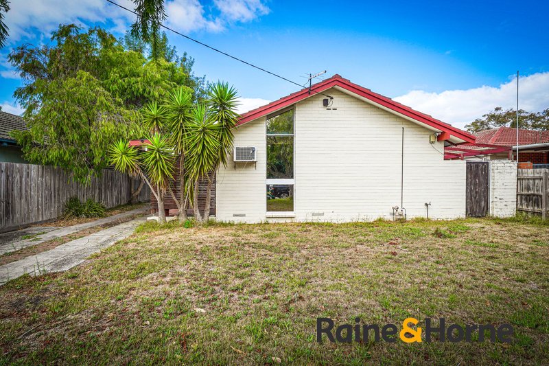 Photo - 12 Campbell Parade, Cranbourne VIC 3977 - Image 16