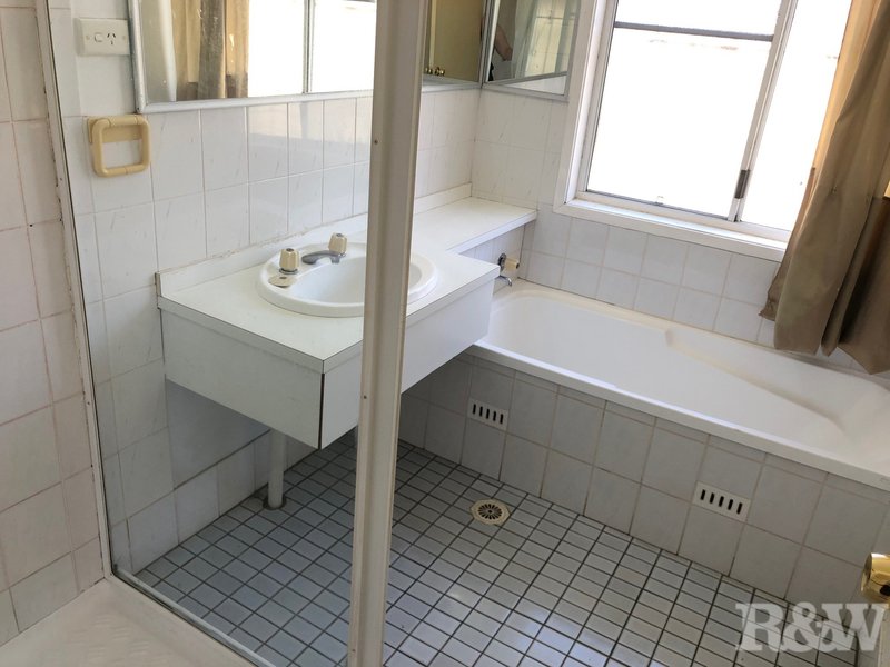 Photo - 12 Camphorlaurel Court, Doonside NSW 2767 - Image 13