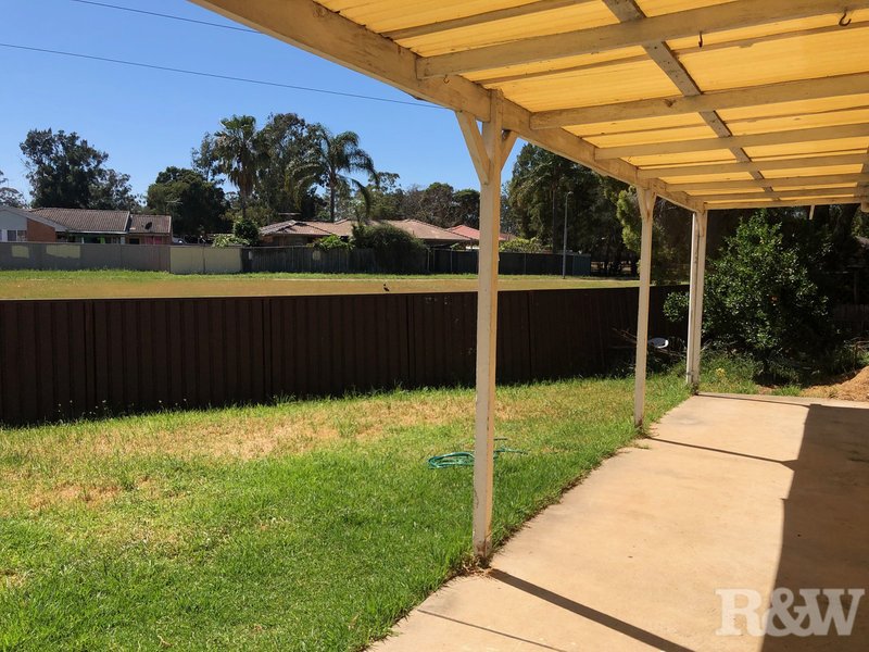 Photo - 12 Camphorlaurel Court, Doonside NSW 2767 - Image 15