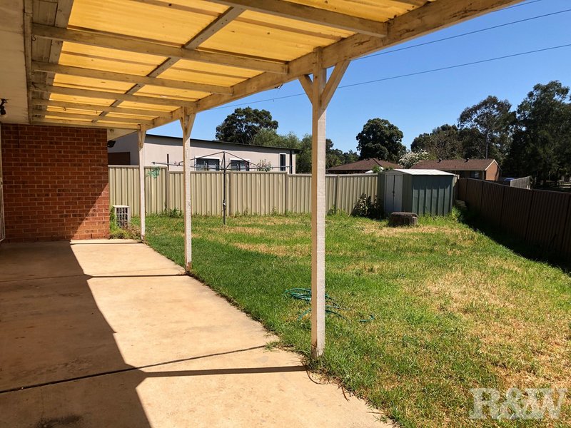 Photo - 12 Camphorlaurel Court, Doonside NSW 2767 - Image 16