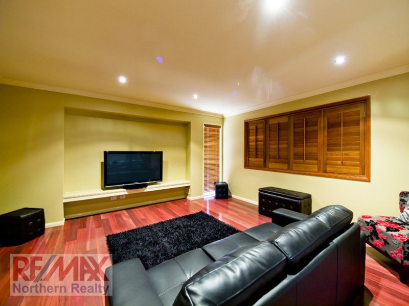 Photo - 12 Candella Ct , Eatons Hill QLD 4037 - Image 6