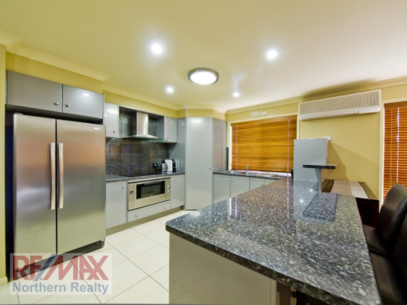 Photo - 12 Candella Ct , Eatons Hill QLD 4037 - Image 12