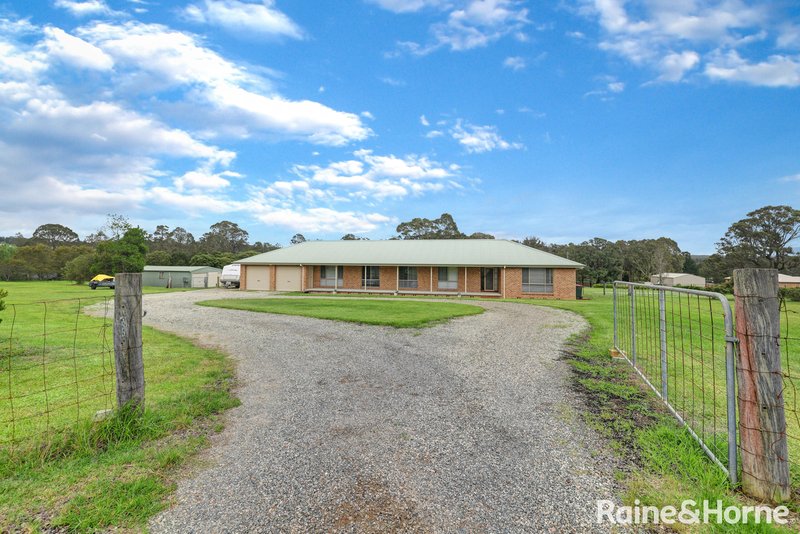 12 Cardwell Drive, Nowra Hill NSW 2540