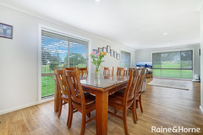 Photo - 12 Cardwell Drive, Nowra Hill NSW 2540 - Image 5