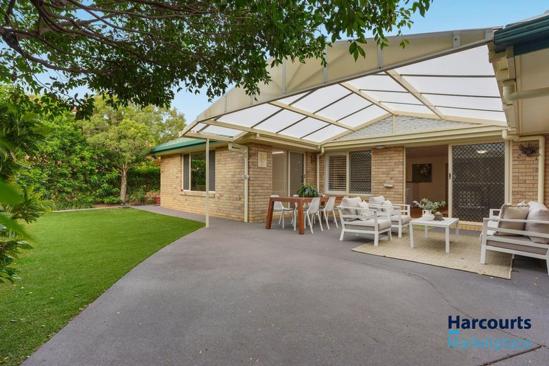 Photo - 12 Carissa Street, Sinnamon Park QLD 4073 - Image 18