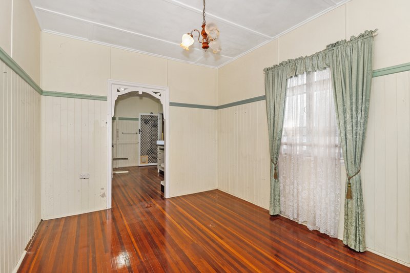 Photo - 12 Carlson Avenue, Maryborough QLD 4650 - Image 6