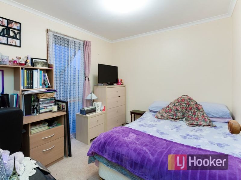 Photo - 12 Carmen Court, Hampton Park VIC 3976 - Image 13