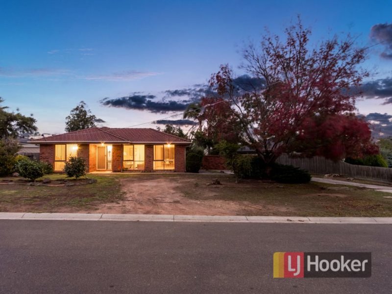 Photo - 12 Carmen Court, Hampton Park VIC 3976 - Image 16