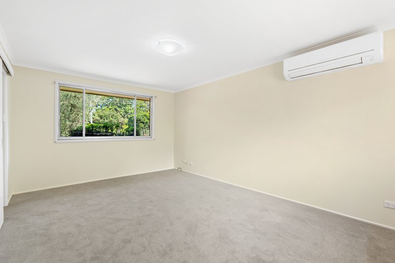 Photo - 12 Carramar Cres , Winmalee NSW 2777 - Image 10