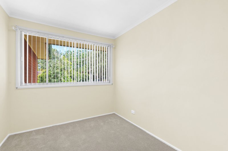 Photo - 12 Carramar Cres , Winmalee NSW 2777 - Image 13