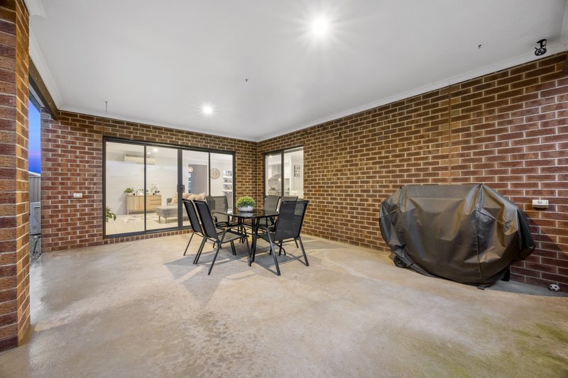 Photo - 12 Carrum Street, Alfredton VIC 3350 - Image 14