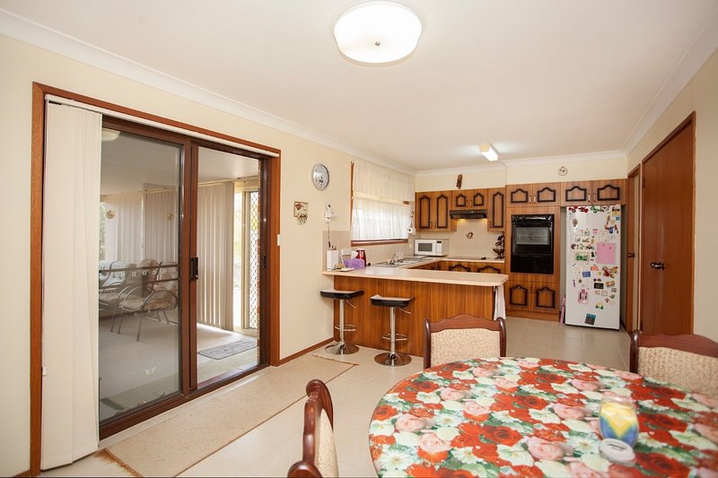 Photo - 12 Casuarina Close, Old Bar NSW 2430 - Image 5