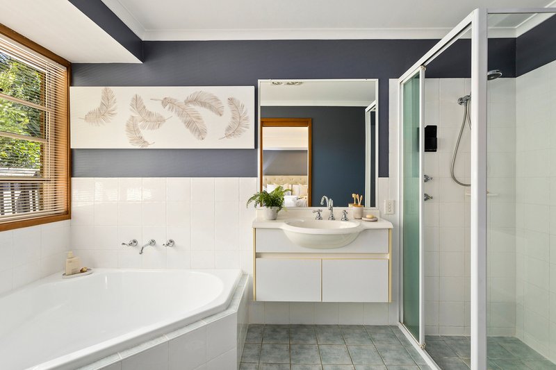 Photo - 12 Casuarina Place, Figtree NSW 2525 - Image 11