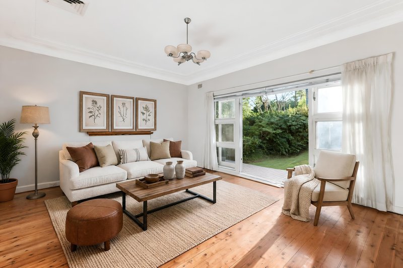 Photo - 12 Catalpa Crescent, Turramurra NSW 2074 - Image 2