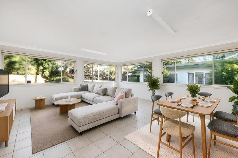 Photo - 12 Catalpa Crescent, Turramurra NSW 2074 - Image 3