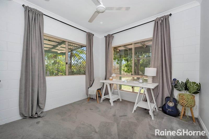 Photo - 12 Caterina Court, Black River QLD 4818 - Image 9