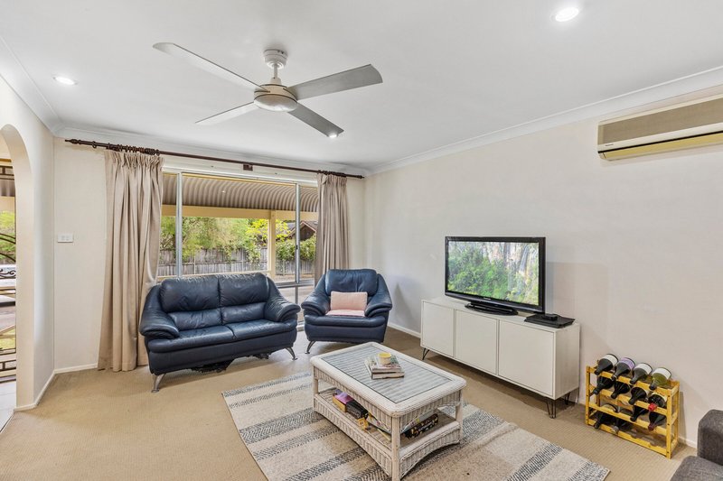 Photo - 1/2 Cathy Crescent, Narara NSW 2250 - Image 7