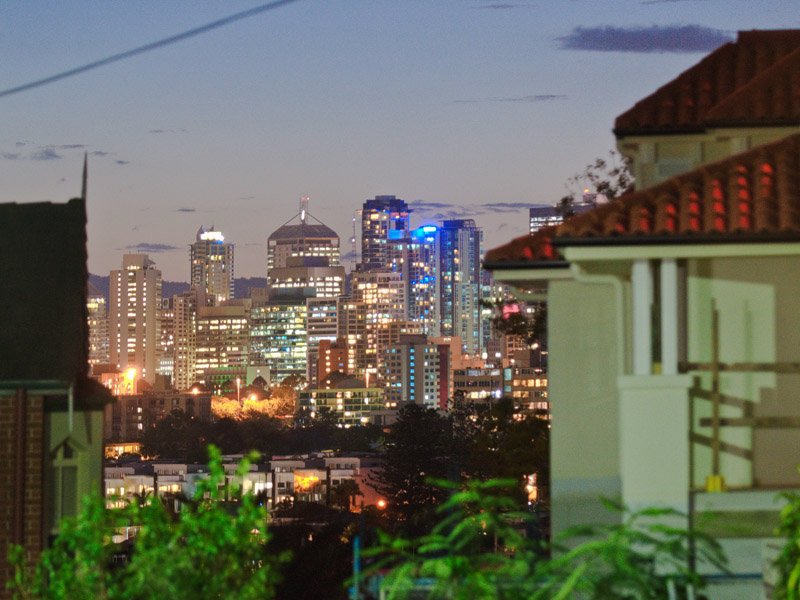 Photo - 12 Cawmore Road, Hawthorne QLD 4171 - Image 9