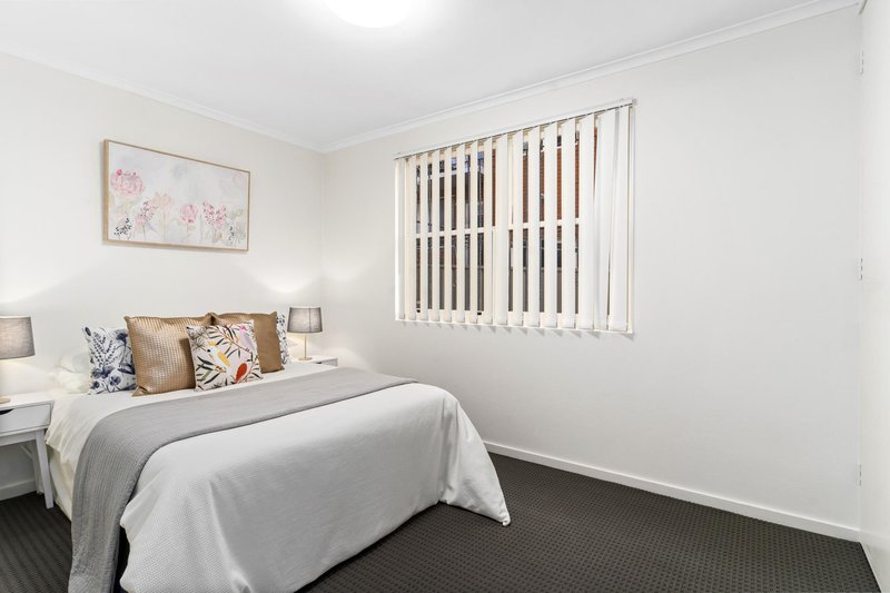 Photo - 1/2 Cecil Street, Ashfield NSW 2131 - Image 3