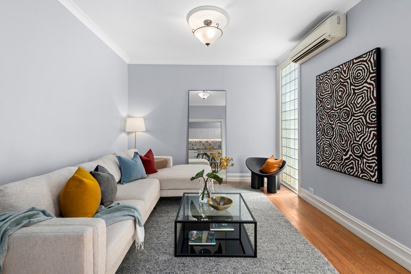 Photo - 12 Cecily Street, Lilyfield NSW 2040 - Image 3