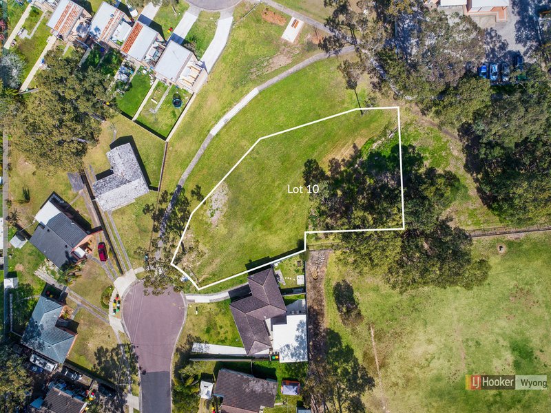 12 Cedar Close, Watanobbi NSW 2259