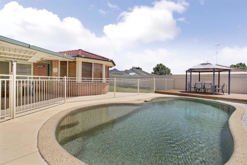 Photo - 12 Cedar Wattle Place, Narellan Vale NSW 2567 - Image 2