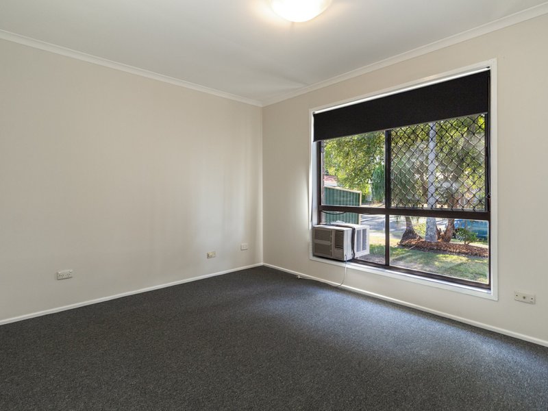 Photo - 12 Ceduna Street, Loganholme QLD 4129 - Image 6