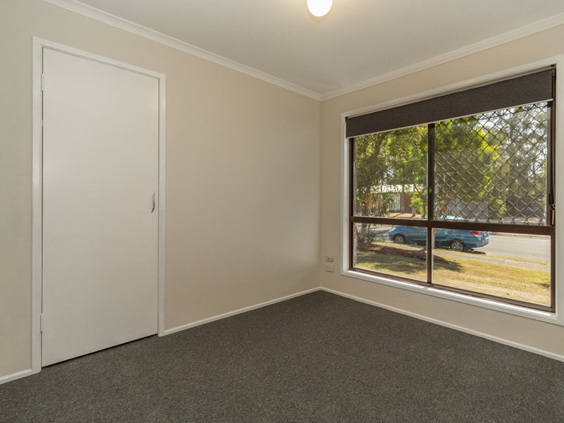 Photo - 12 Ceduna Street, Loganholme QLD 4129 - Image 9