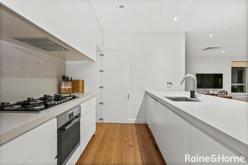 Photo - 12 Celeste Street, Mickleham VIC 3064 - Image 7