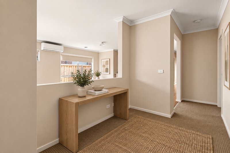 Photo - 12 Cerulean View, Werribee VIC 3030 - Image 9