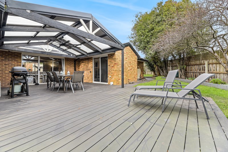 Photo - 12 Chain Court, Narre Warren South VIC 3805 - Image 6