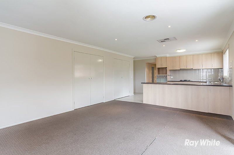 12 Charlbury Crescent, Cranbourne North VIC 3977 Real Estate Industry