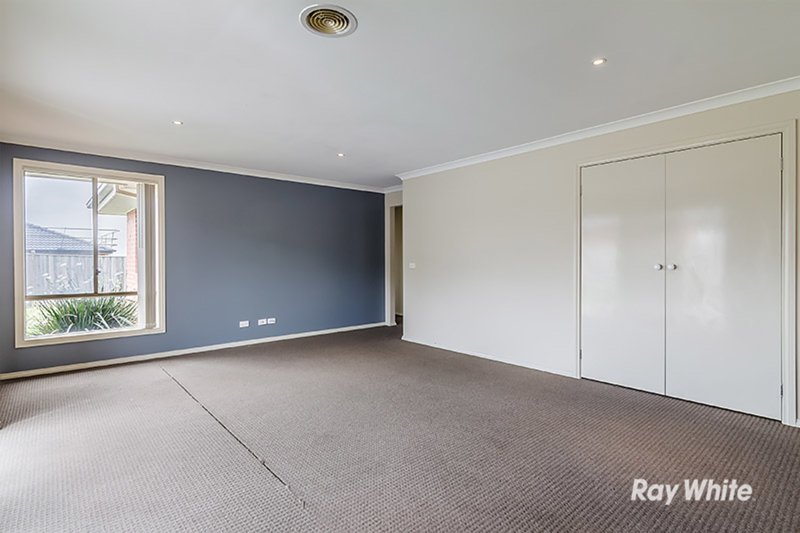 12 Charlbury Crescent, Cranbourne North VIC 3977 Real Estate Industry