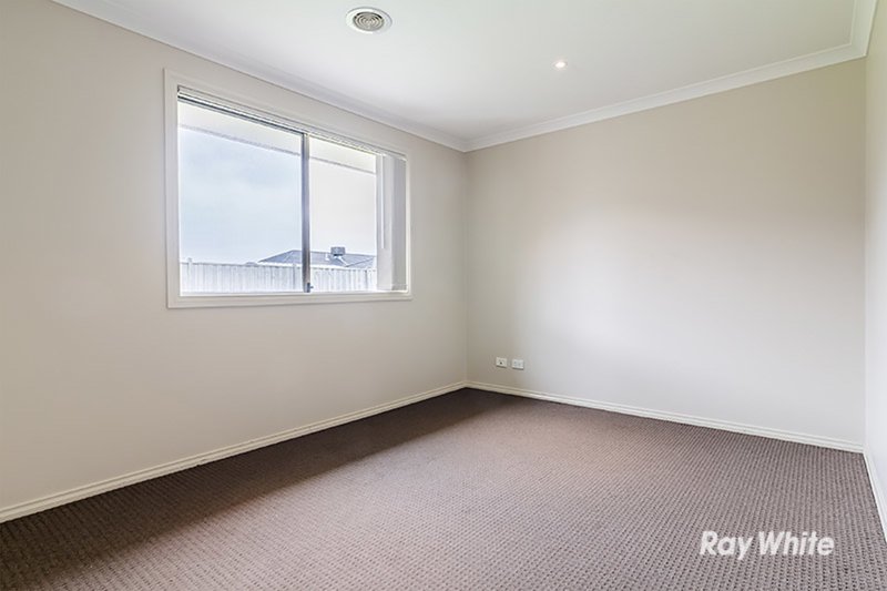 12 Charlbury Crescent, Cranbourne North VIC 3977 Real Estate Industry