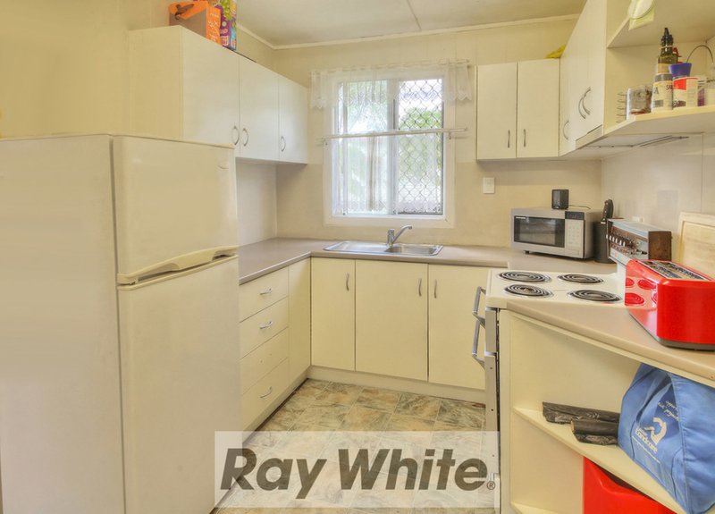 Photo - 12 Charles Avenue, Logan Central QLD 4114 - Image 4