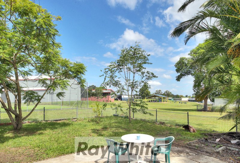 Photo - 12 Charles Avenue, Logan Central QLD 4114 - Image 9