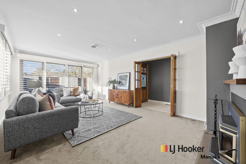 Photo - 12 Chermside Street, Deakin ACT 2600 - Image 3