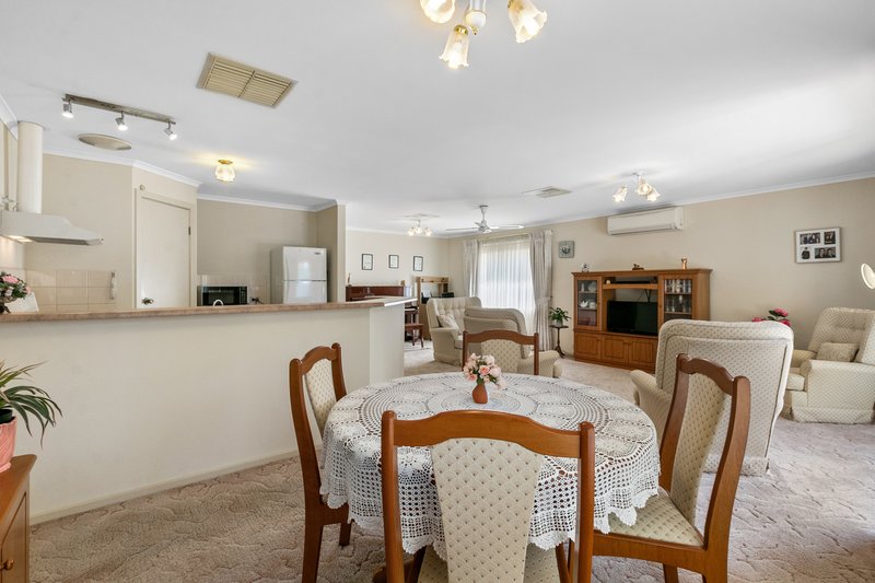 Photo - 12 Cherrybrook Drive, Morphett Vale SA 5162 - Image 6