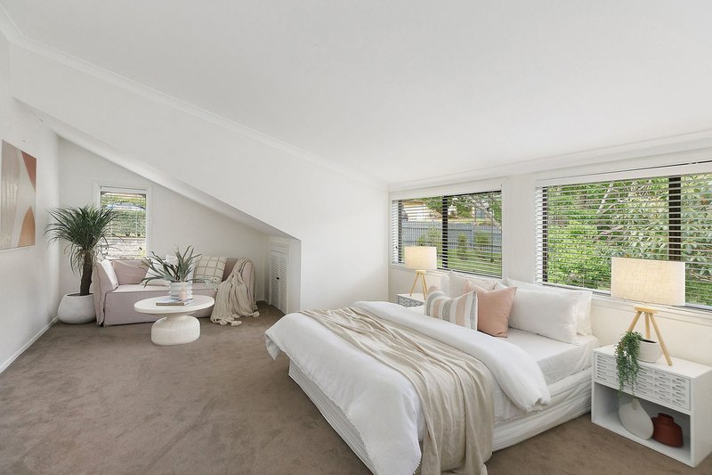 Photo - 12 Cheryl Avenue, Terrigal NSW 2260 - Image 10