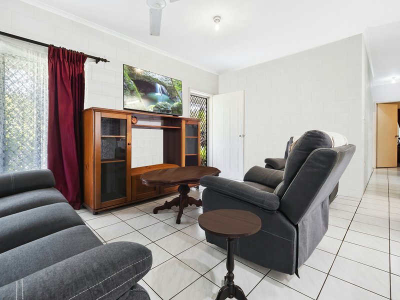 Photo - 12 Cheviot Street, Smithfield QLD 4878 - Image 6