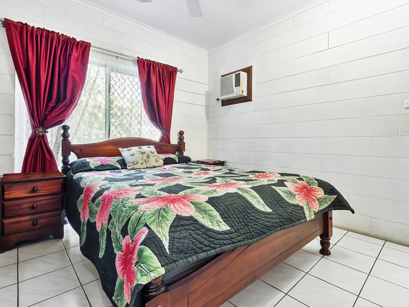 Photo - 12 Cheviot Street, Smithfield QLD 4878 - Image 7