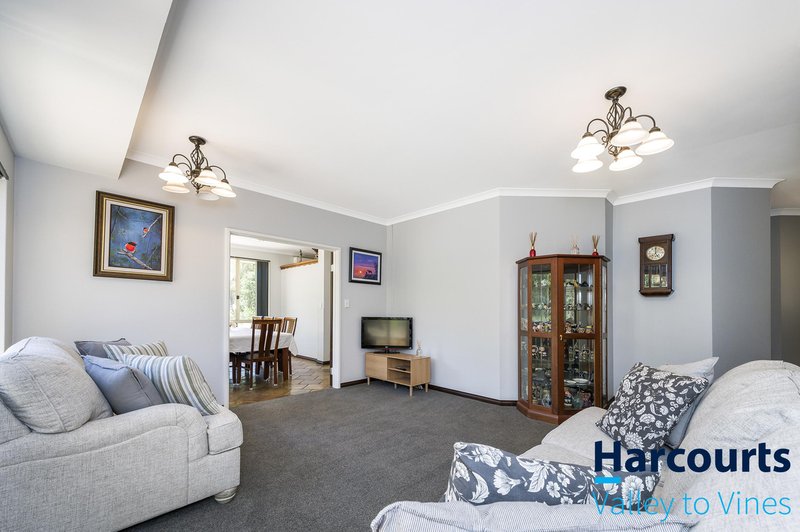 Photo - 12 Chianina Place, Lower Chittering WA 6084 - Image 9