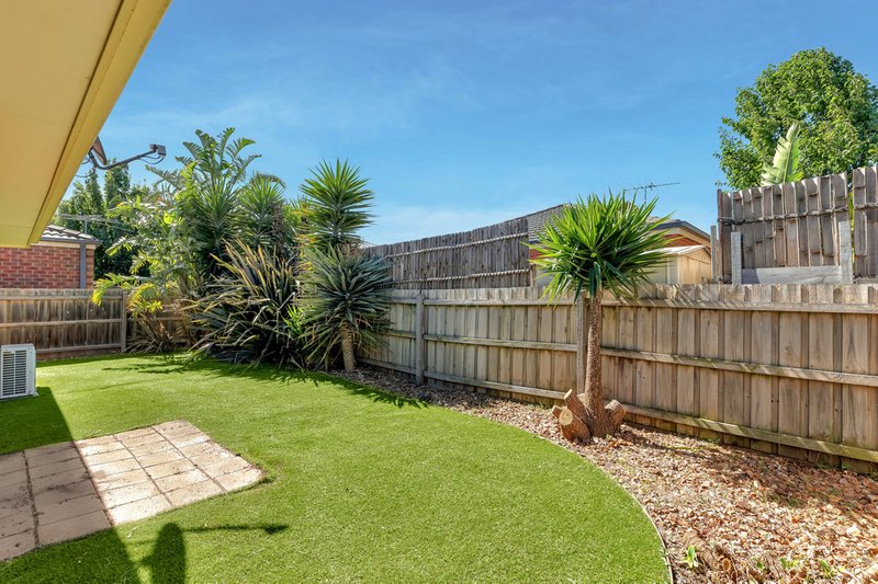 Photo - 12 Chloris Court, Tarneit VIC 3029 - Image 16