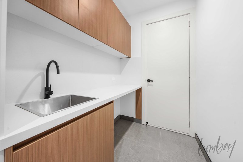 Photo - 12 Chorilaena Way, Mickleham VIC 3064 - Image 12