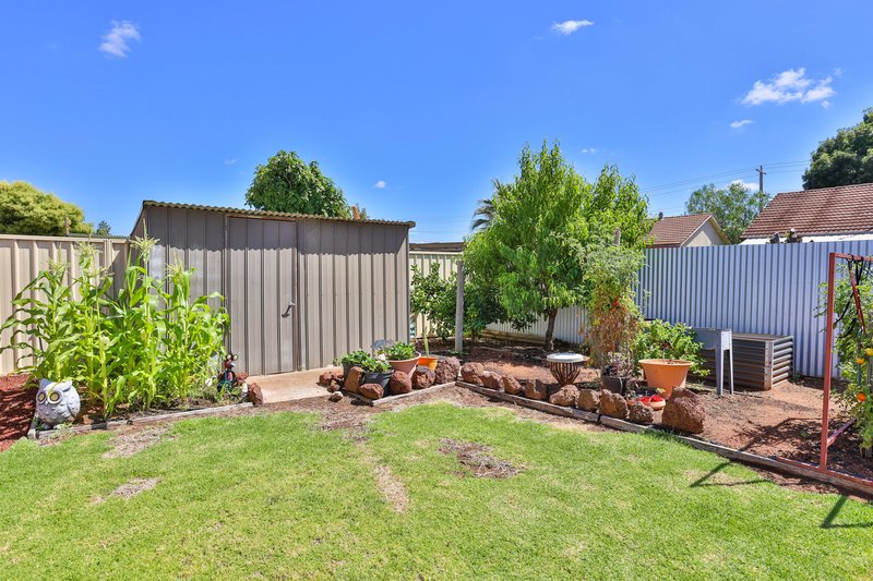 Photo - 12 Christie Parade, Mildura VIC 3500 - Image 15