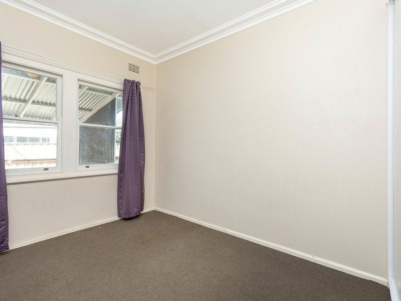 Photo - 12 Churchill Street, South Tamworth NSW 2340 - Image 7