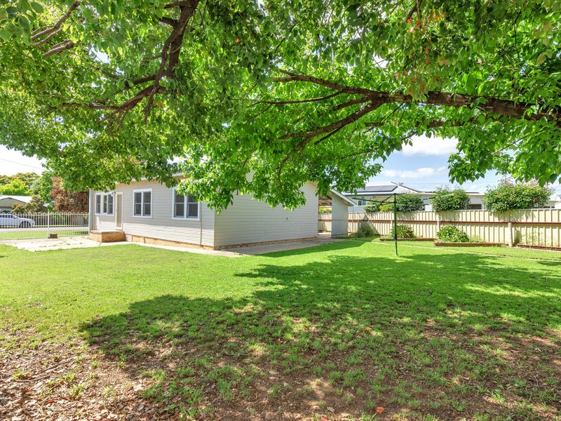 Photo - 12 Churchill Street, South Tamworth NSW 2340 - Image 11