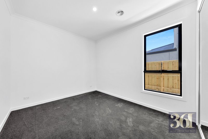 Photo - 12 Clef Street, Strathtulloh VIC 3338 - Image 13